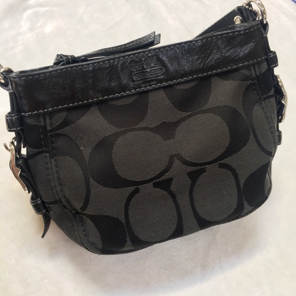 Classic black Coach purse - Picture 2 of 5